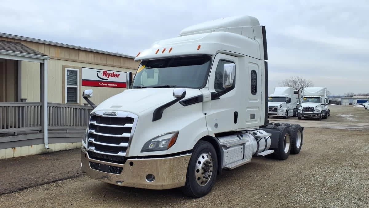 2020 Freightliner Cascadia