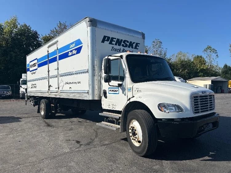 2022 Freightliner M2 106