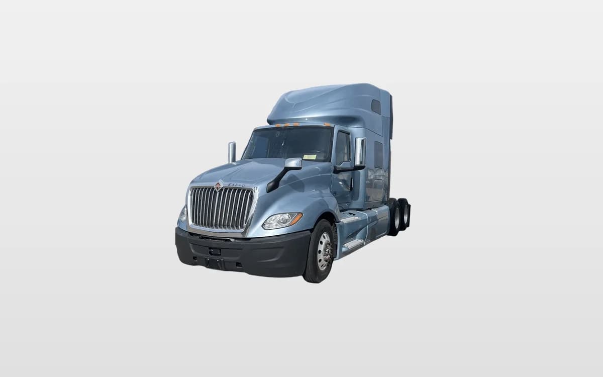 2022 International LT