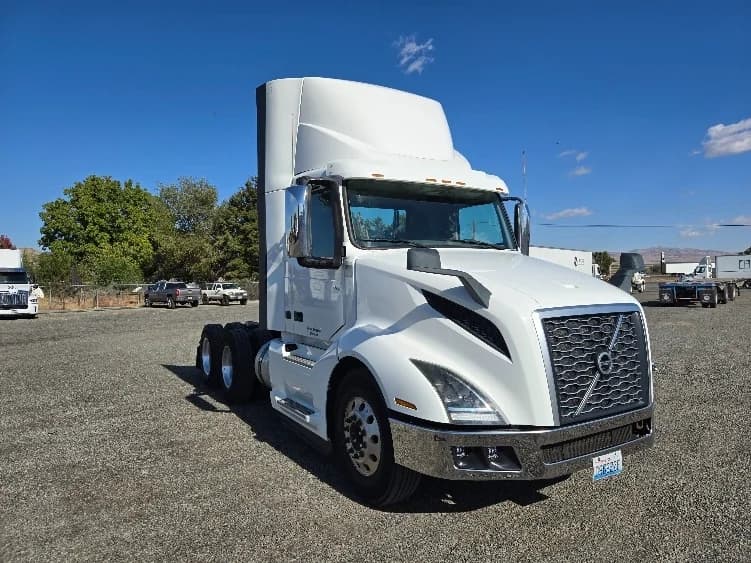2019 Volvo VNL 300