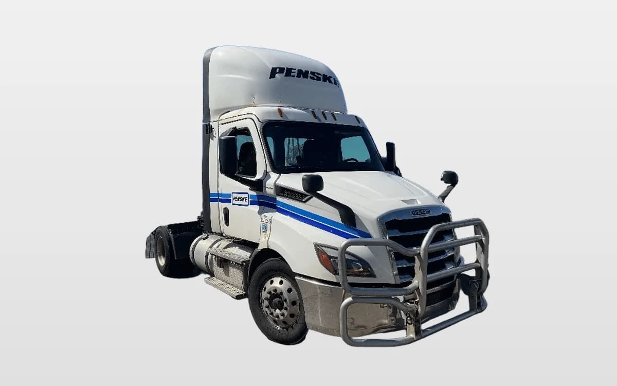 2020 Freightliner Cascadia in Plymouth, MI