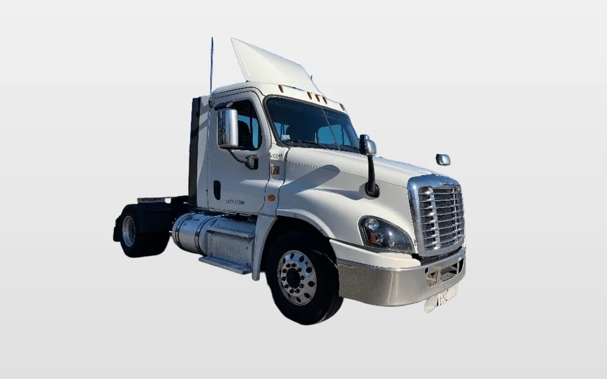 2019 Freightliner Cascadia in Auburn, MA