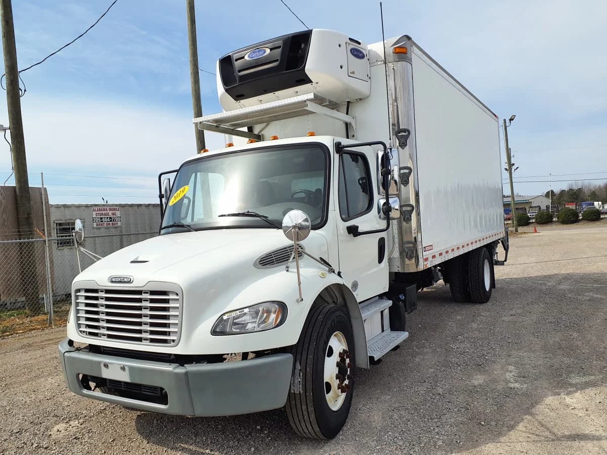 2019 Freightliner M2 106