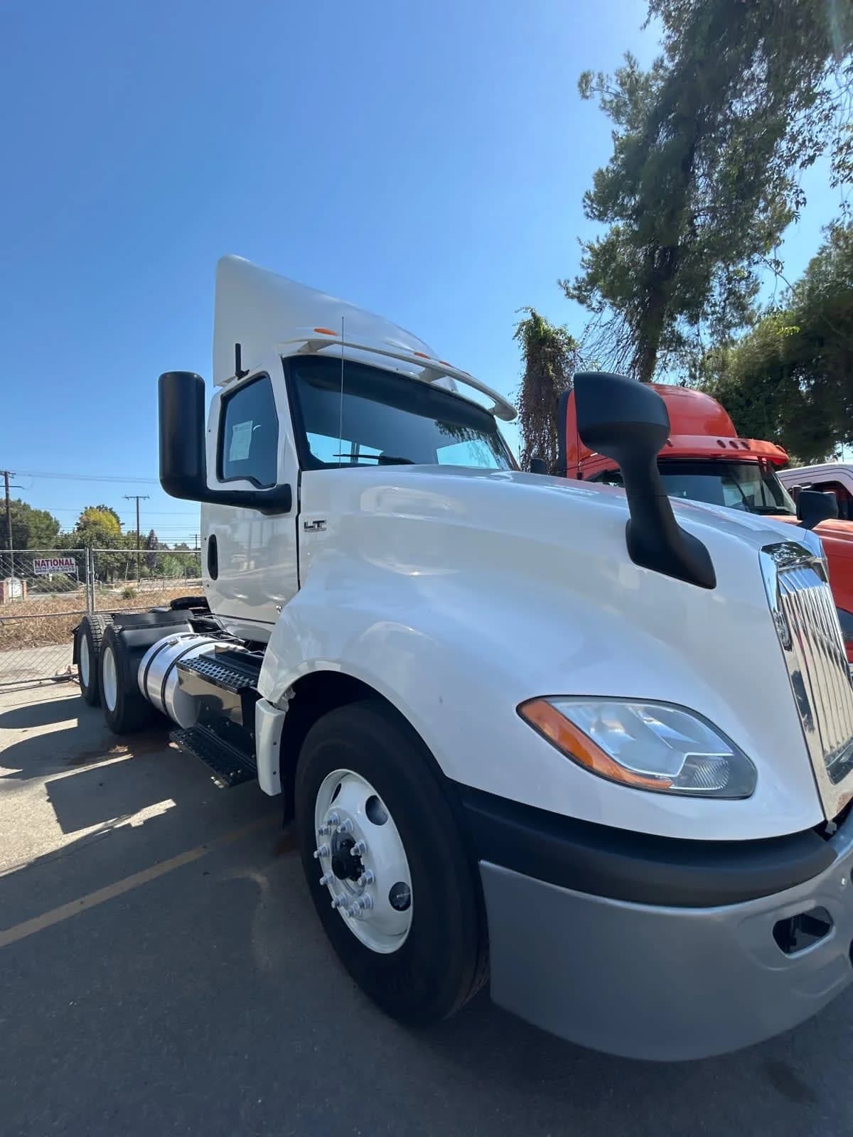 2019 International LT
