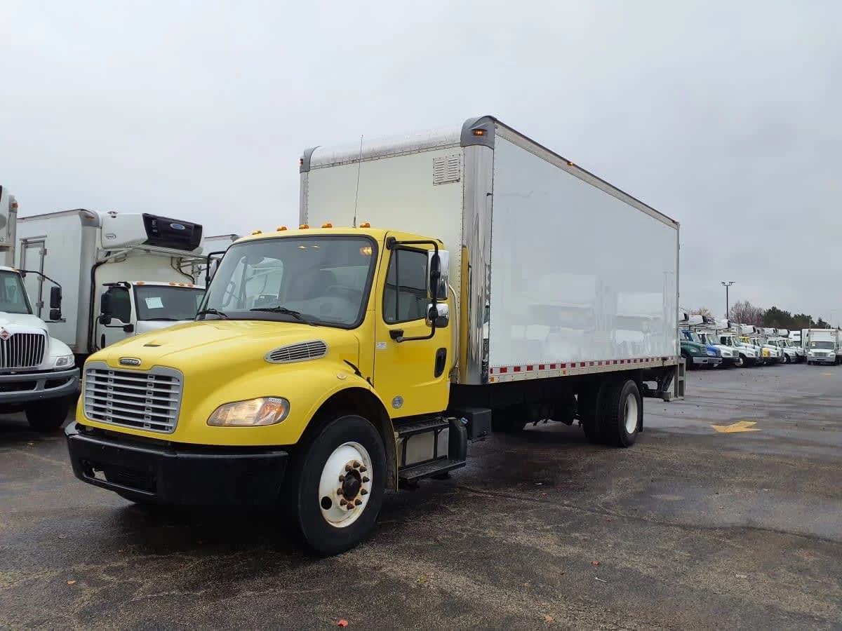 2016 Freightliner M2 106