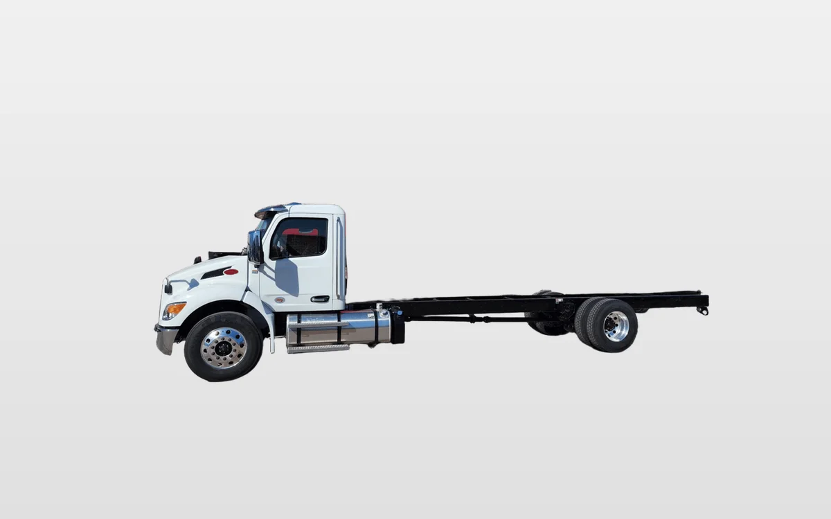 2025 PETERBILT 536
