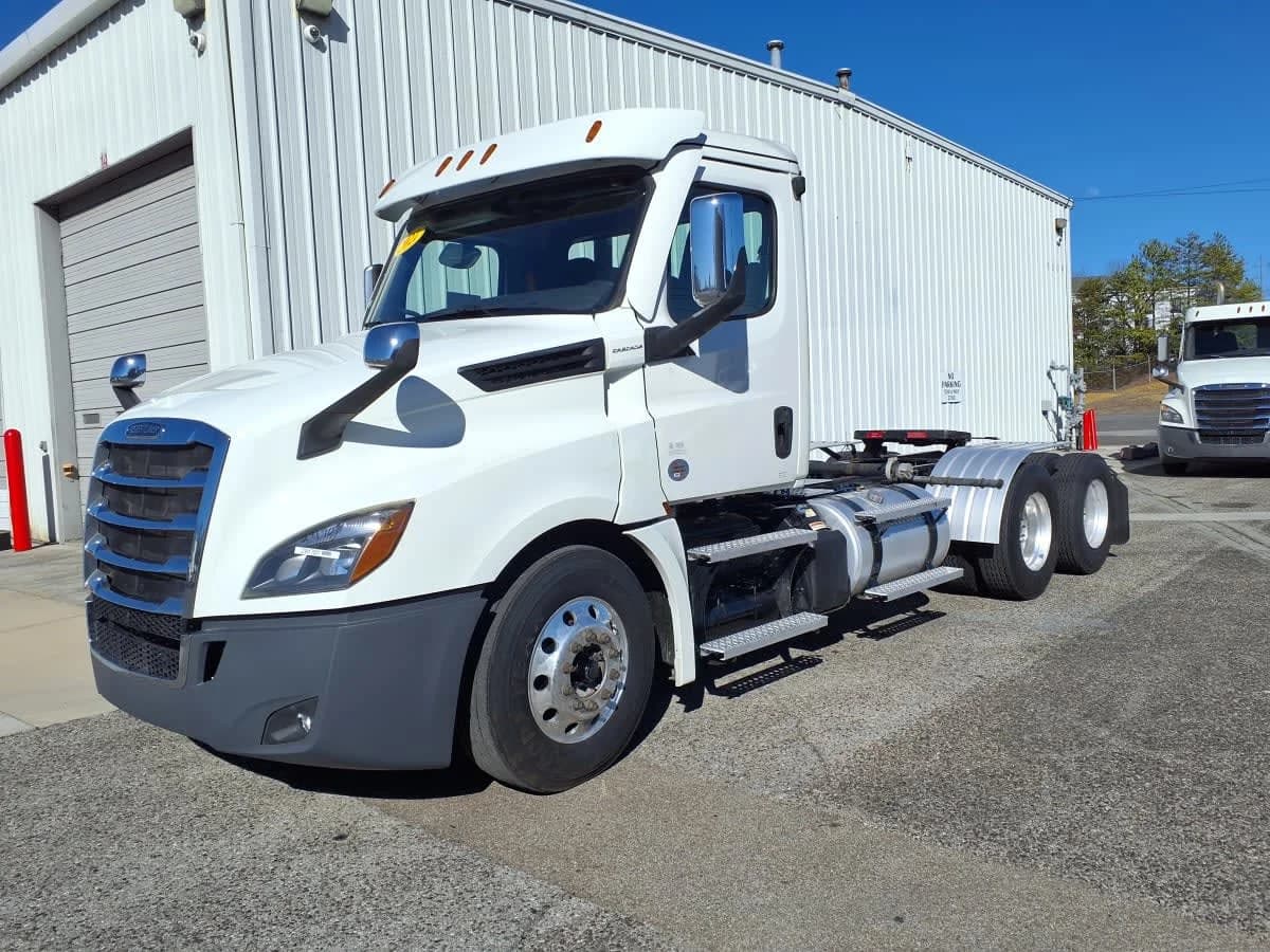 2021 Freightliner Cascadia