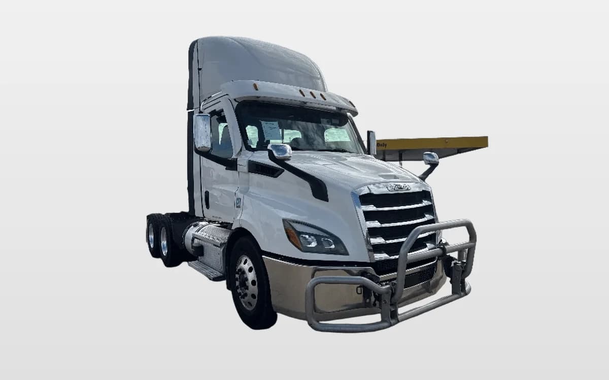 2021 Freightliner Cascadia in Arlington, TX