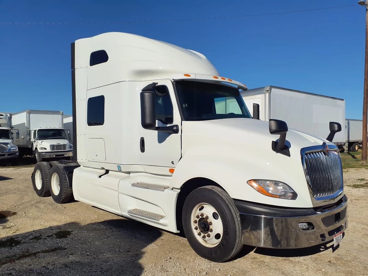 2019 International LT