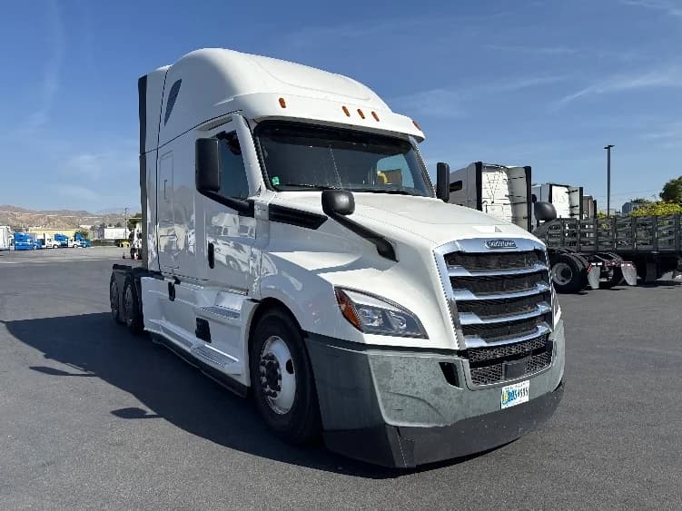 2020 Freightliner Cascadia
