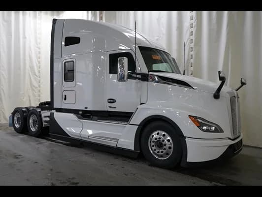 2027 Kenworth T680