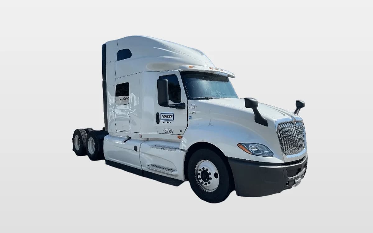 2022 International LT