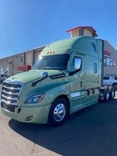 2025 Freightliner Cascadia
