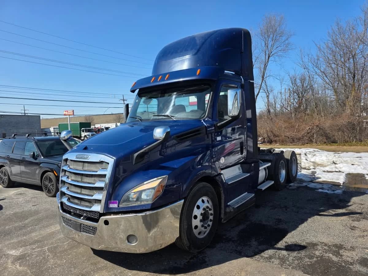 2020 Freightliner Cascadia