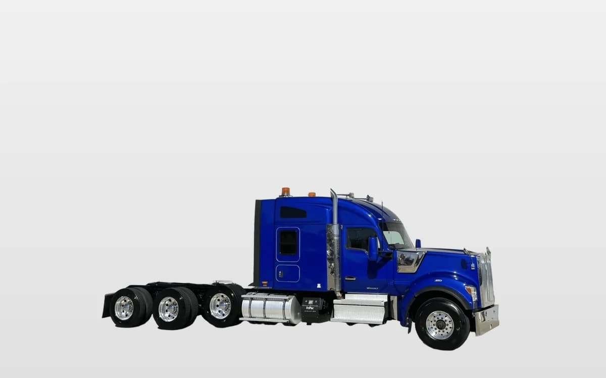 2022 Kenworth W990 in Hutchins, TX