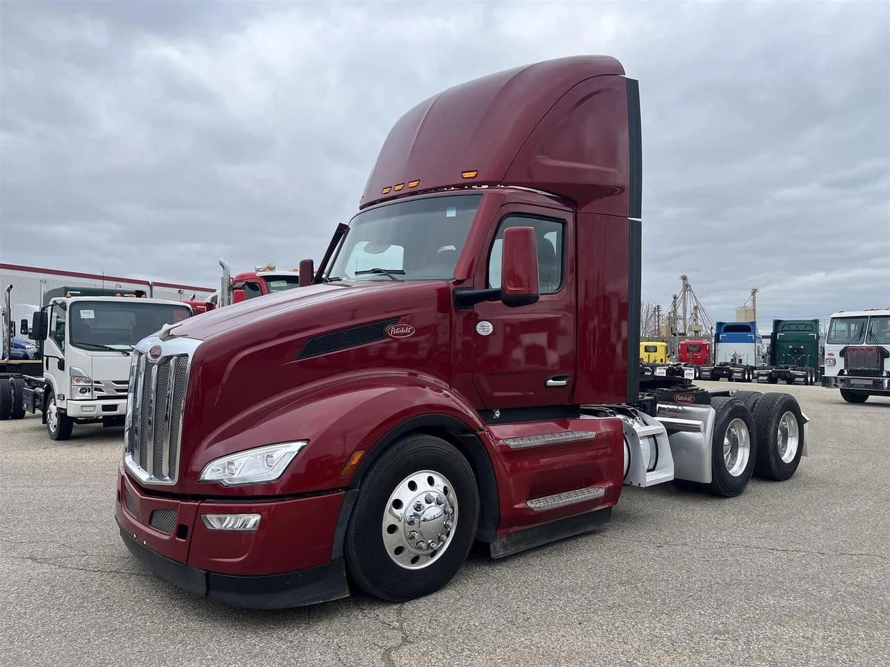 2022 Peterbilt 579