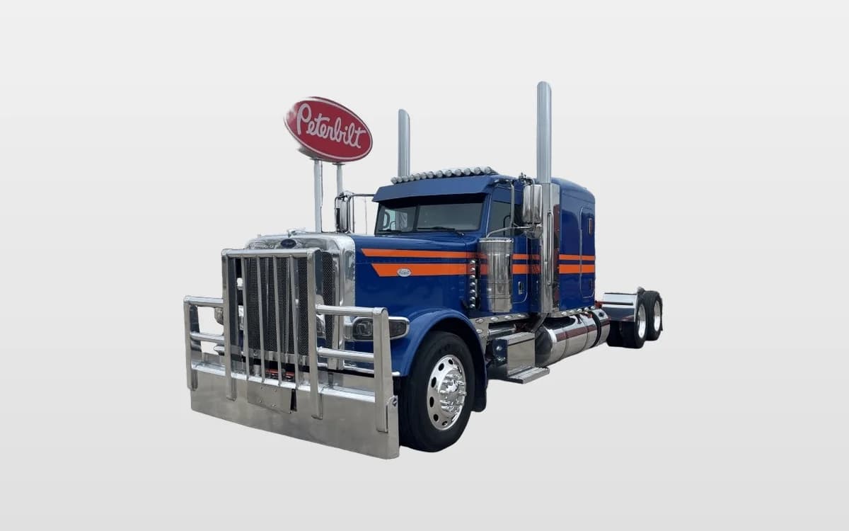2022 PETERBILT 389