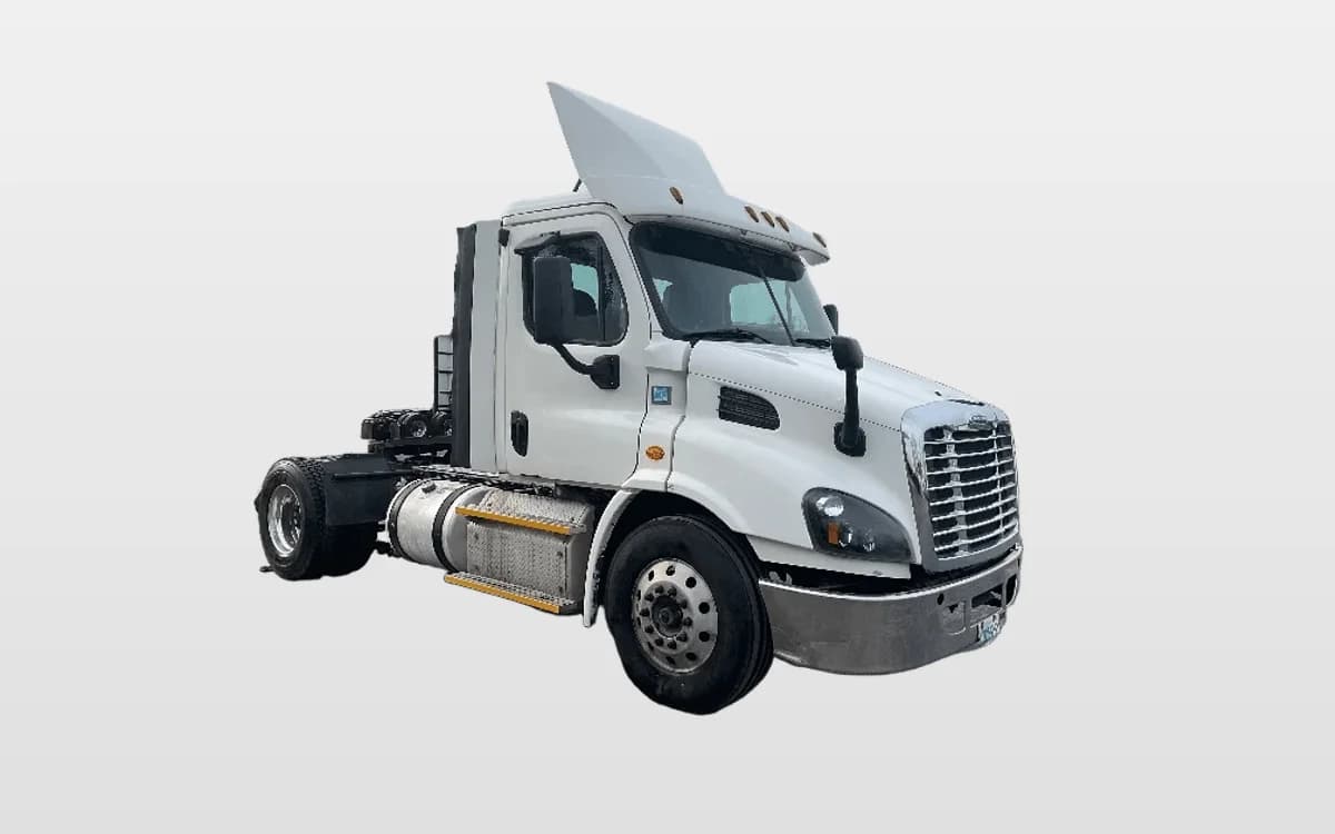 2017 Freightliner Cascadia in Binghamton, NY