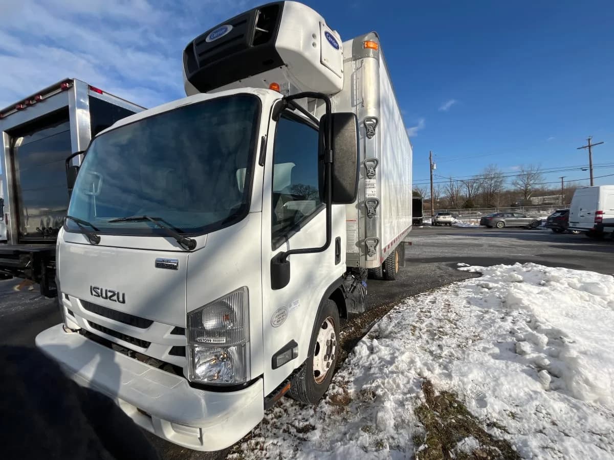 2016 Isuzu NRR