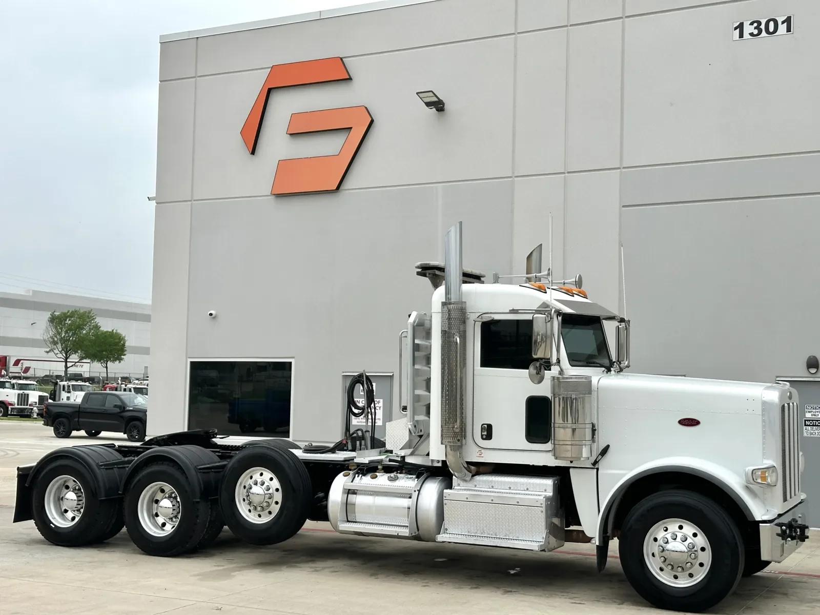 2017 Peterbilt 389