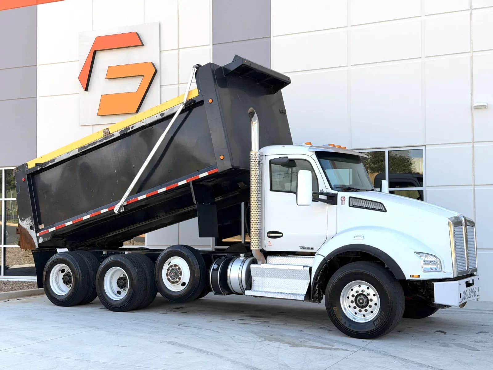 2016 Kenworth T880