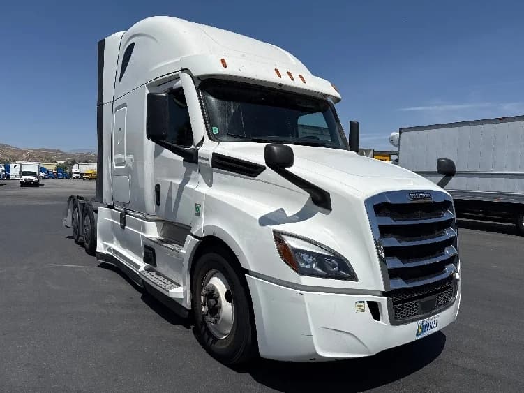 2020 Freightliner Cascadia