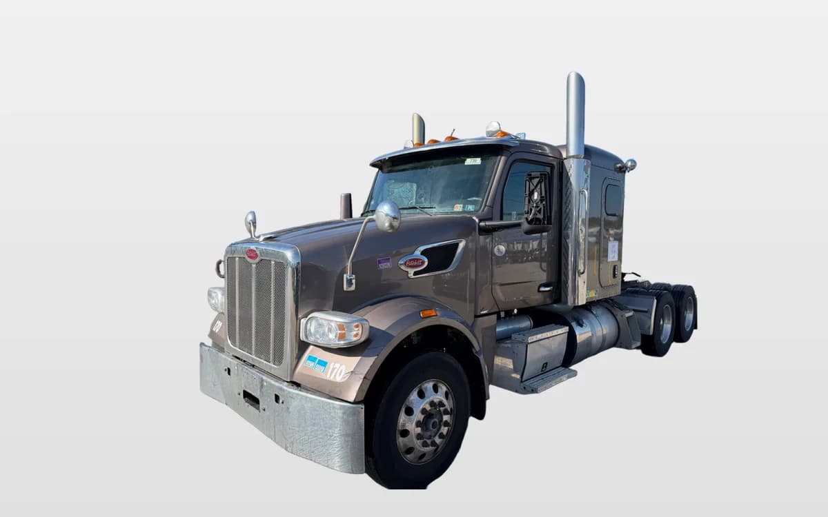 2022 Peterbilt 567