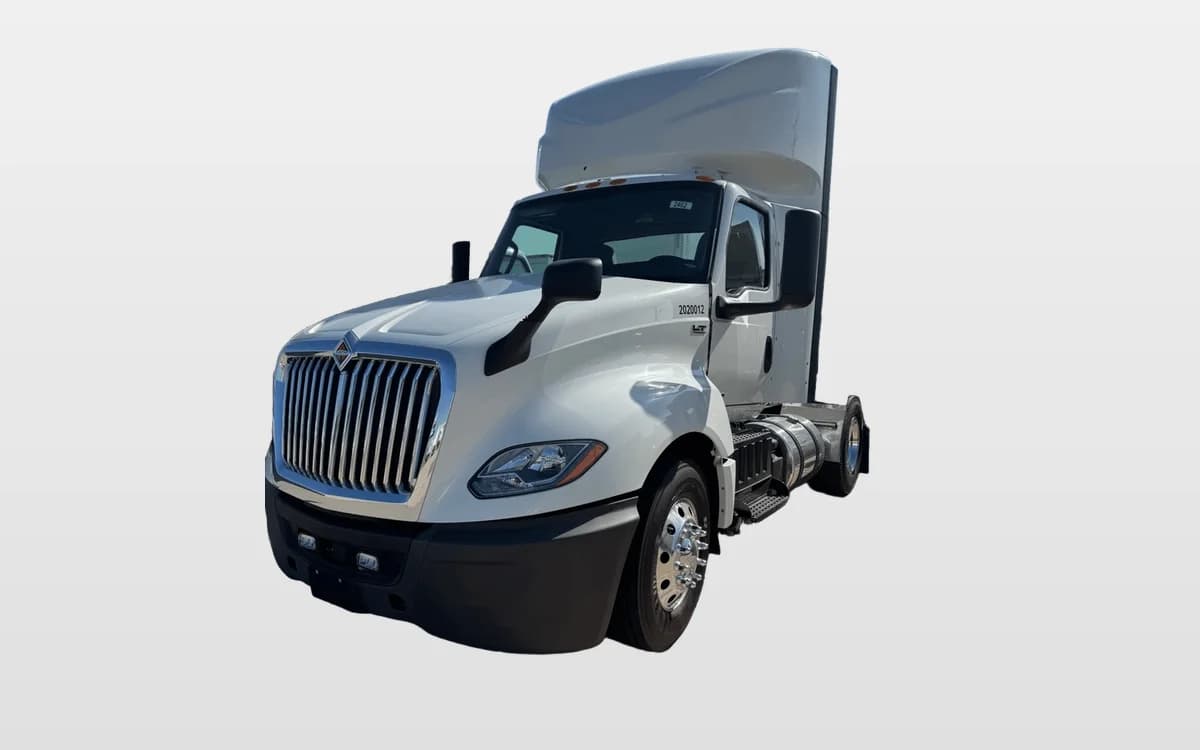 2022 International LT