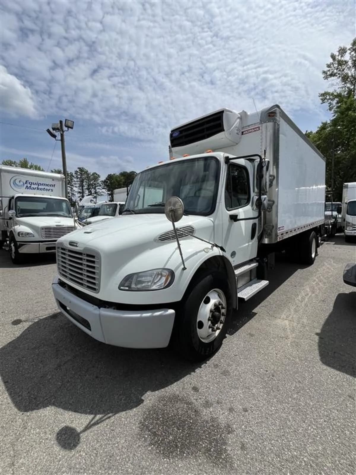 2018 Freightliner M2 106