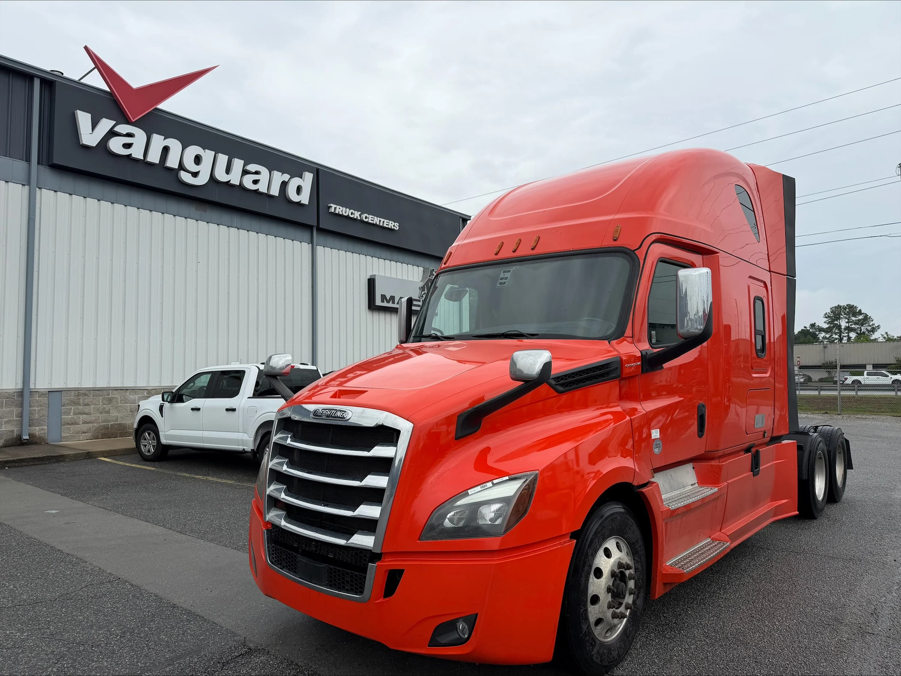 2020 Freightliner Cascadia