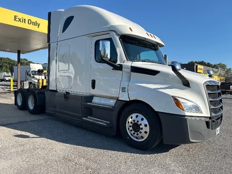 2022 Freightliner Cascadia
