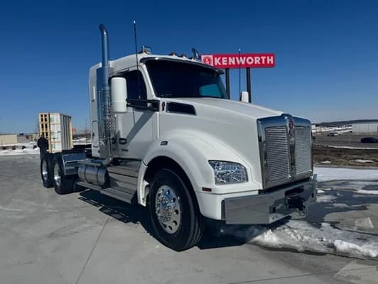 2026 Kenworth T880