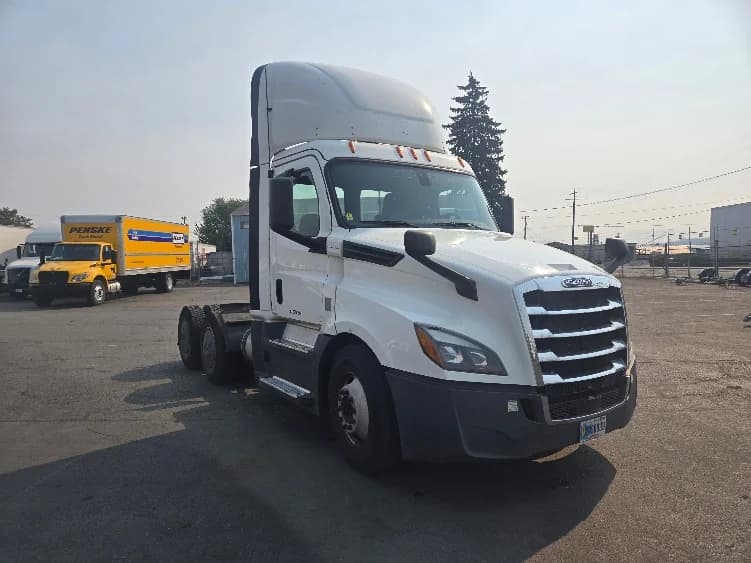 2020 Freightliner Cascadia