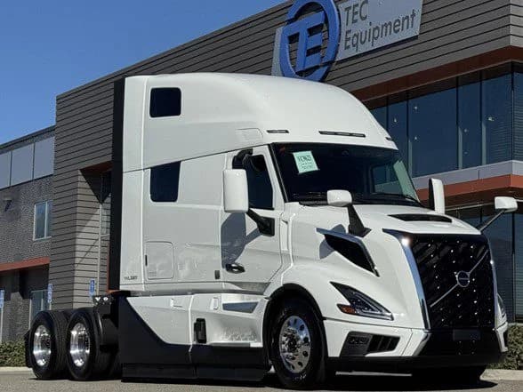 2026 Volvo VNL 860