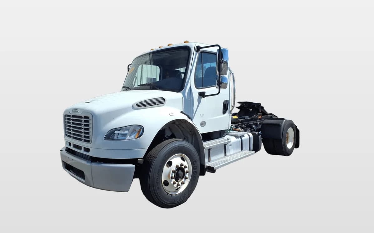 2022 Freightliner M2 106 in Knoxville, TN