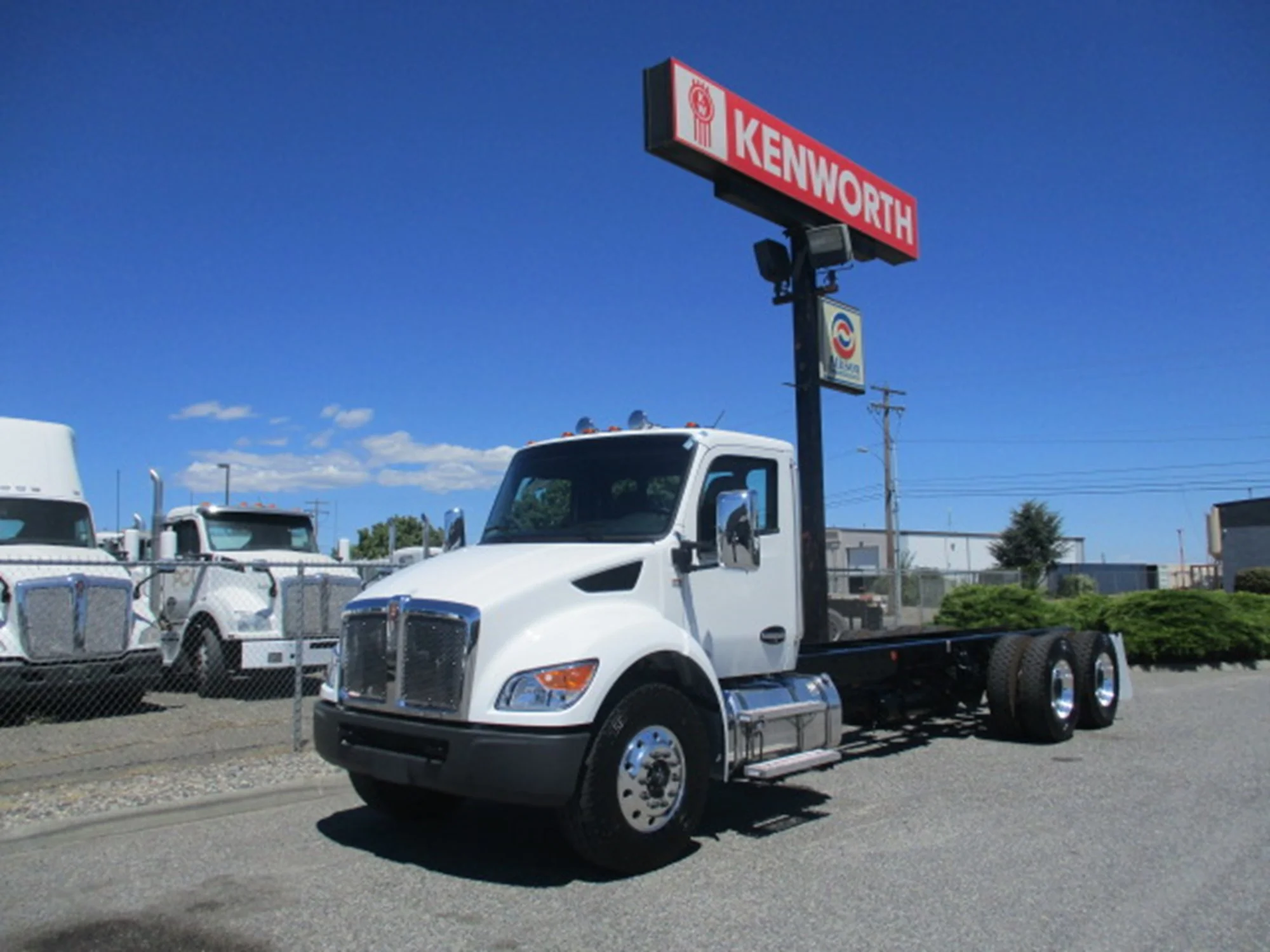 2025 Kenworth T480