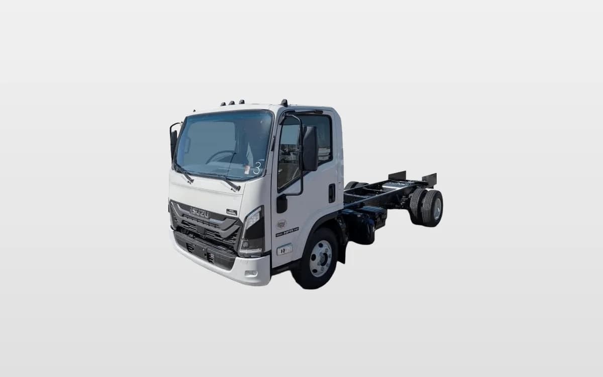 2025 Isuzu NPR
