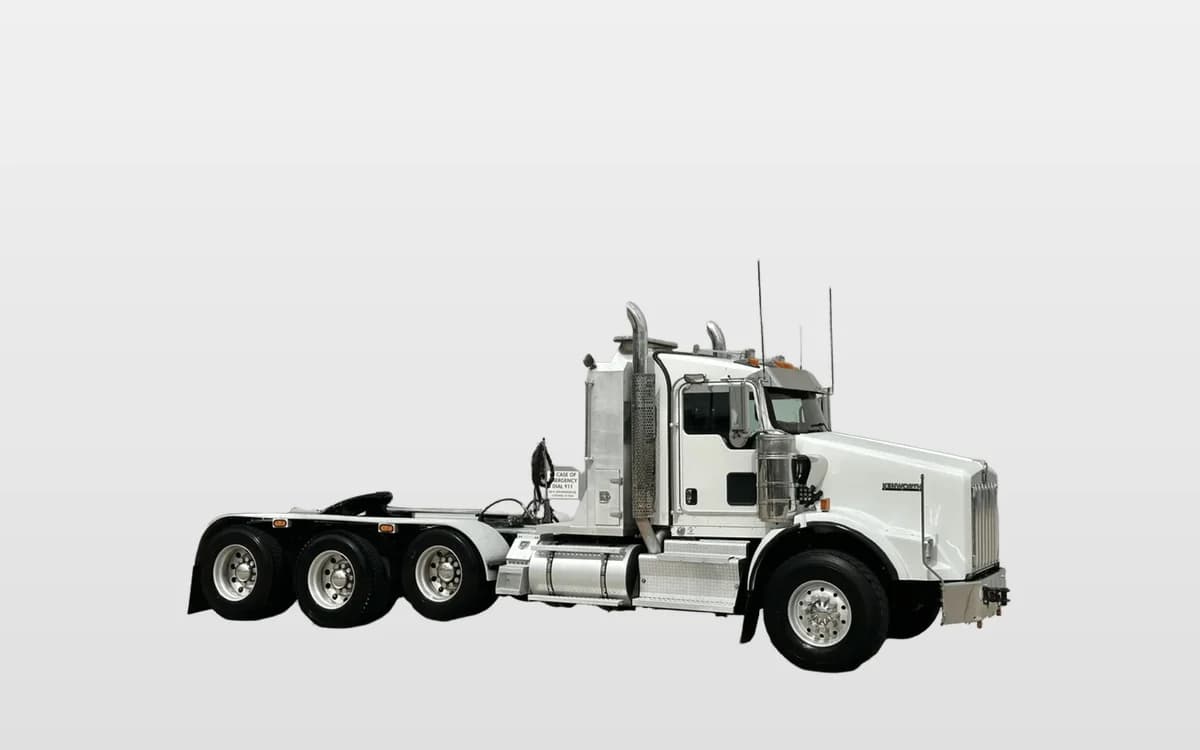 2017 Kenworth T800 in Hutchins, TX