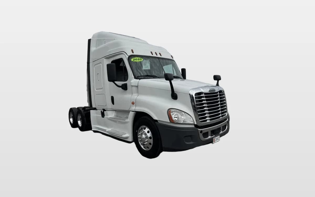 2020 Freightliner Cascadia in Bakersfield