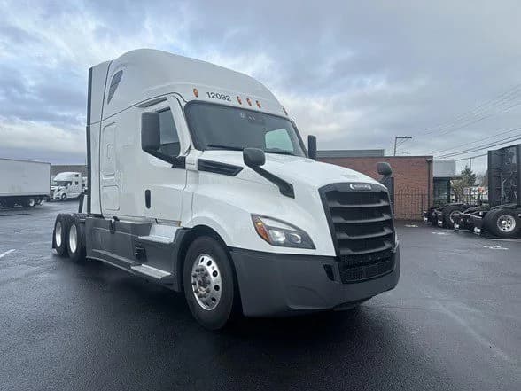 2022 Freightliner Cascadia