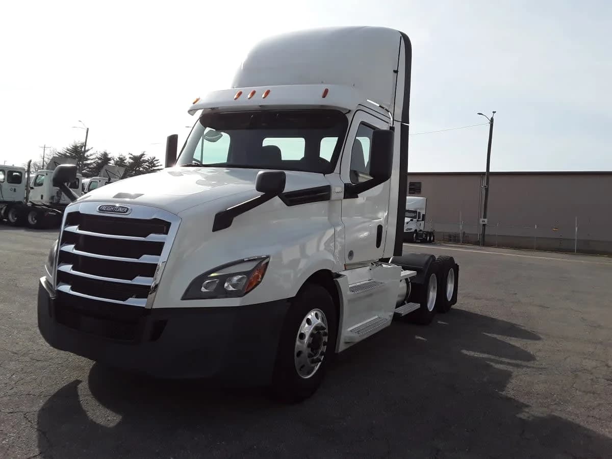2020 Freightliner Cascadia