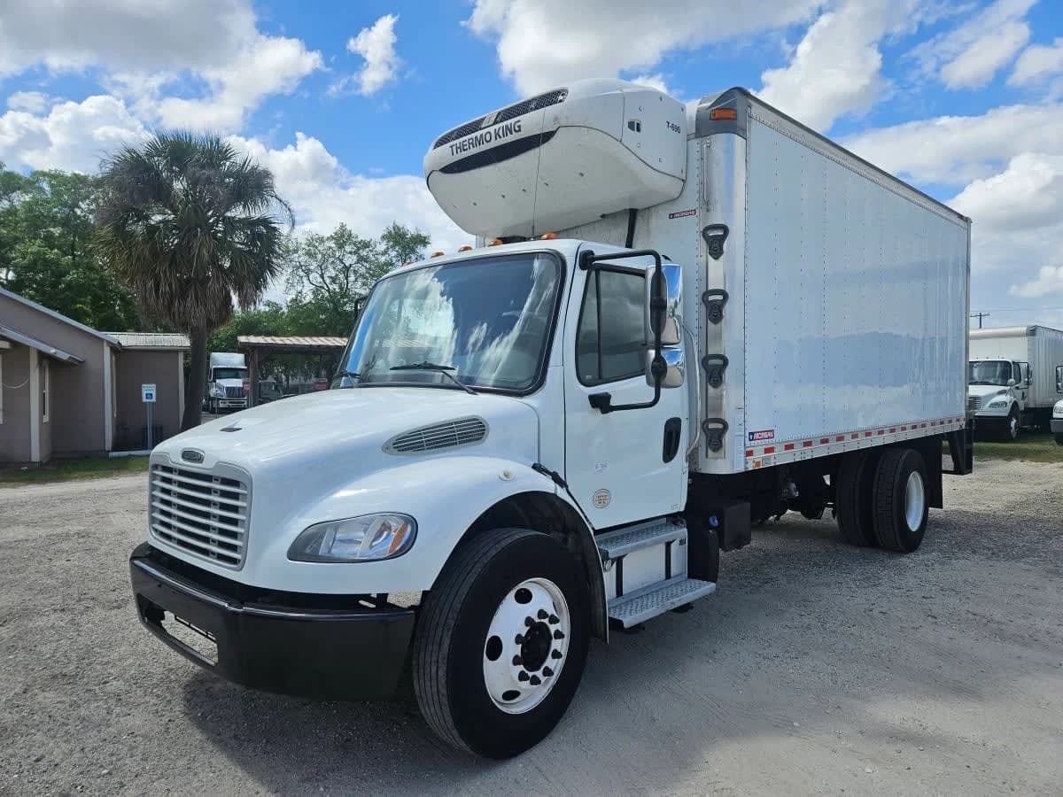 2022 Freightliner M2 106