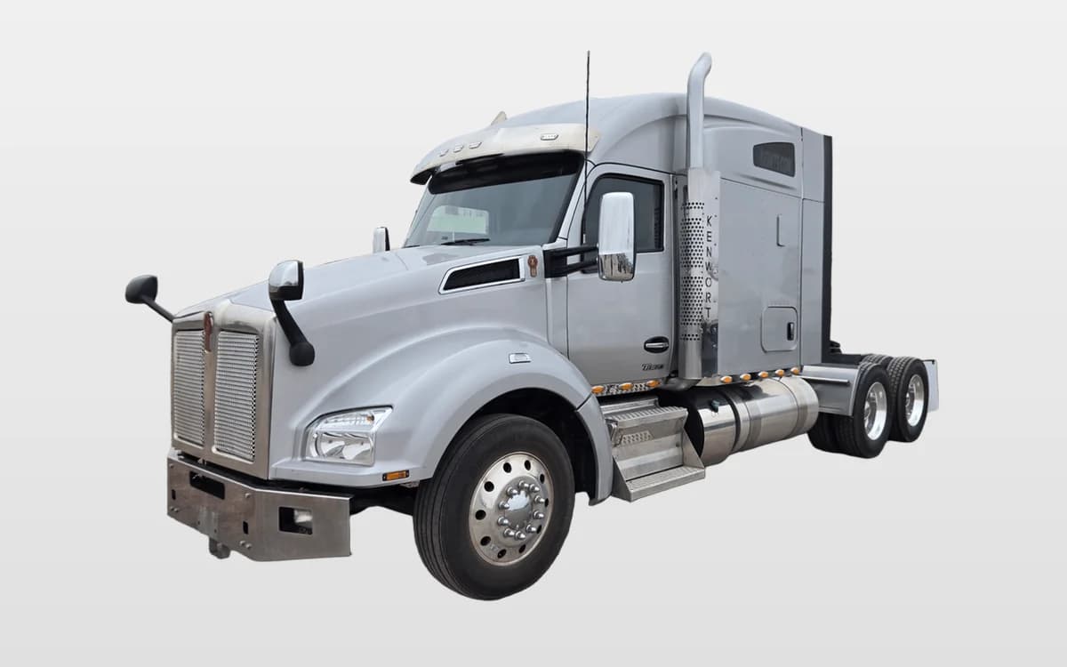2023 Kenworth T880 in COUNCIL BLUFFS, IA