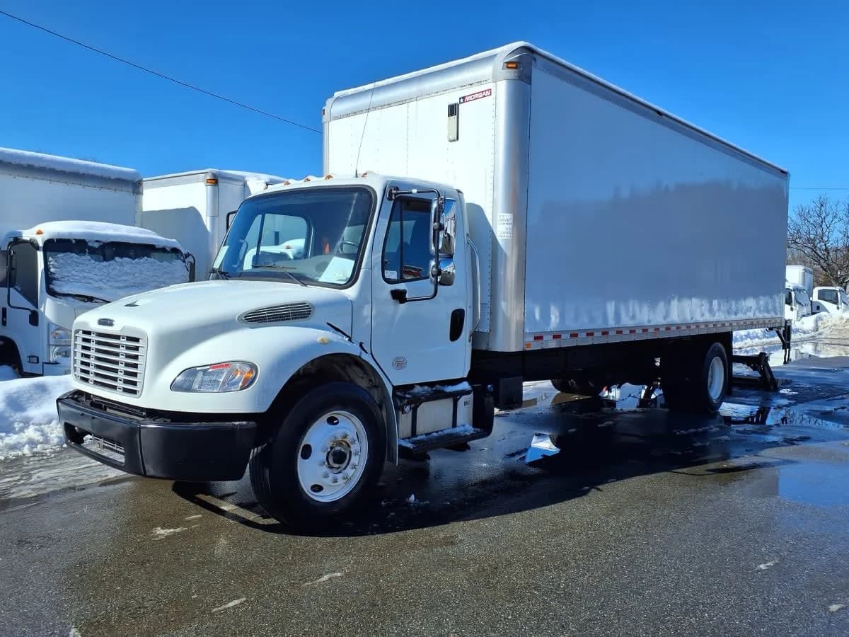2019 Freightliner M2 106