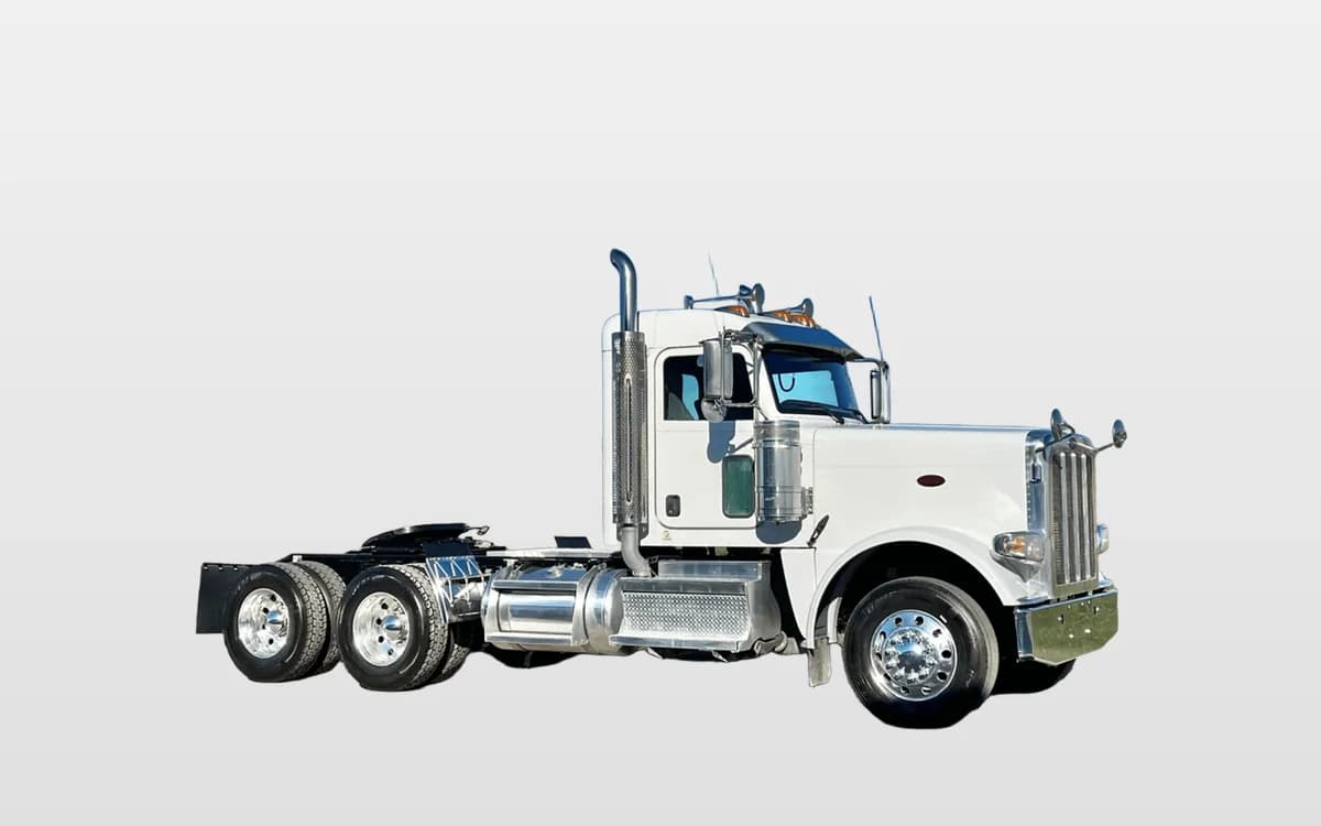2018 Peterbilt 389