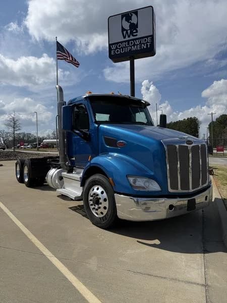 2020 Peterbilt 579