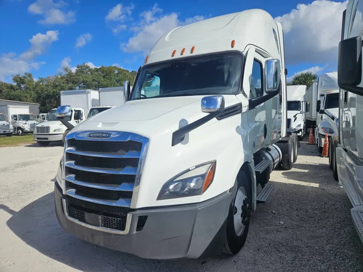 2022 Freightliner Cascadia