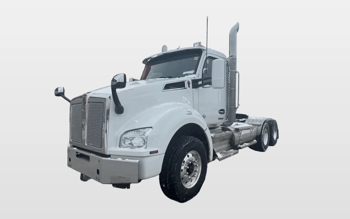 2024 Kenworth T880