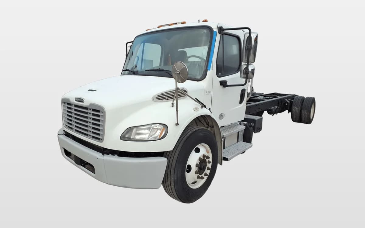 2019 Freightliner M2 106