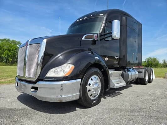2023 Kenworth T680